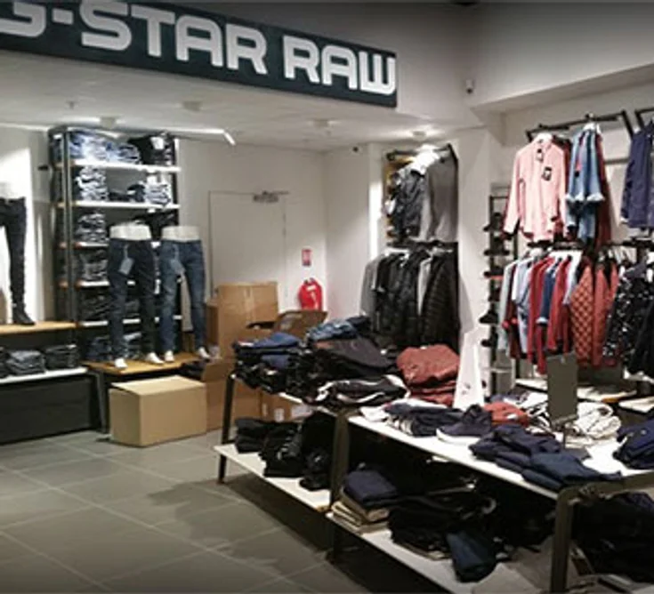 Extérieur du magasin WAS WE ARE SELECT NIMES