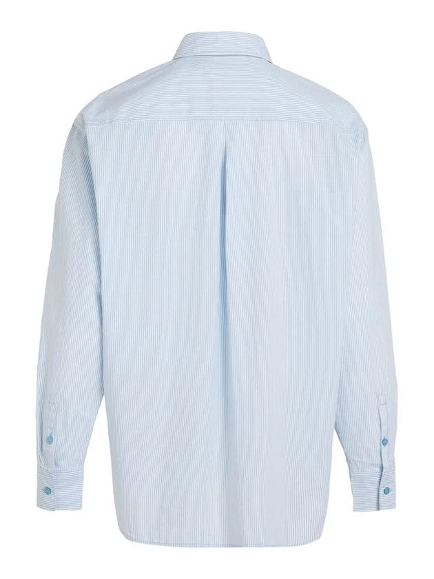 Woven Label Relaxed