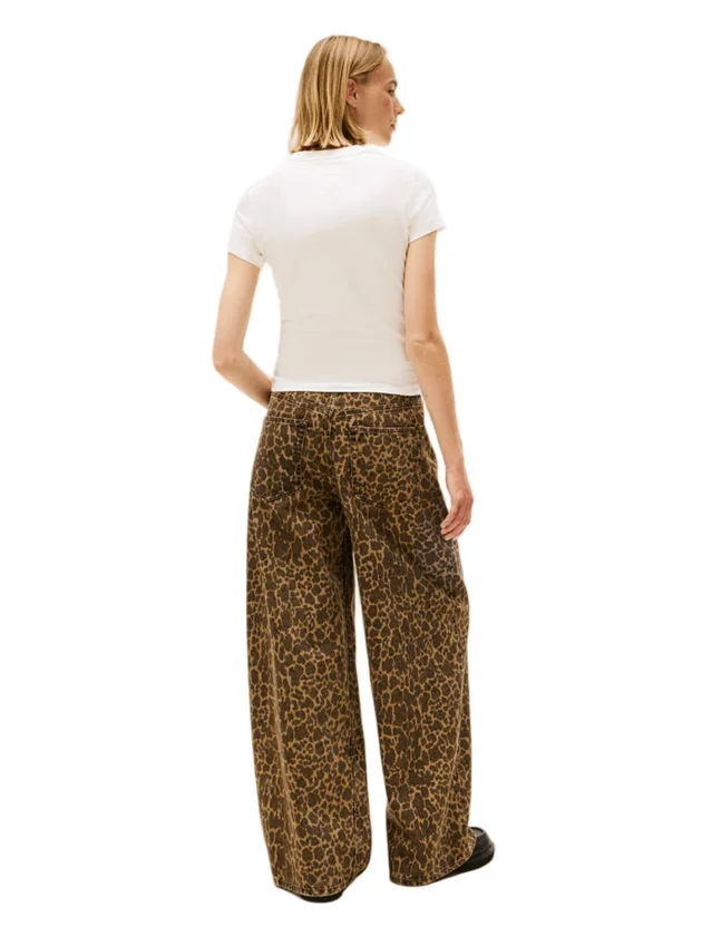 Slim Bling Linear Tee Ext