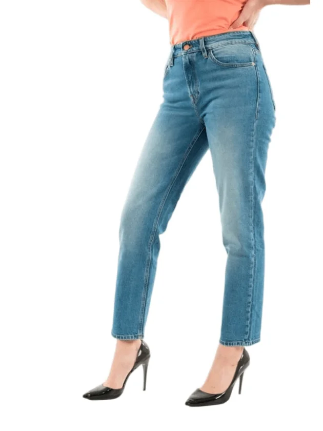 True Cropped Slim