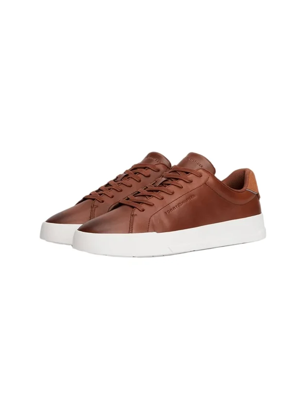 Court Core Cognac