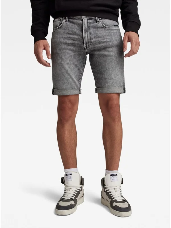 3301 Slim Short