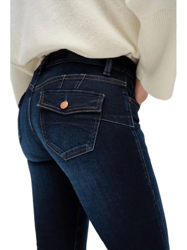 Wonder Bootcut Dark Wash