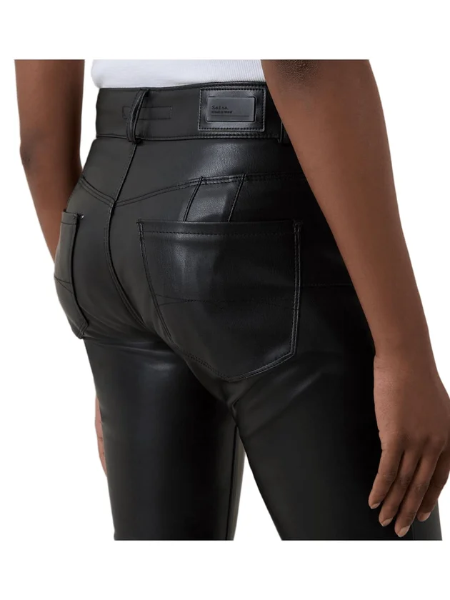 Destiny Cropped Skinny In Black Pu