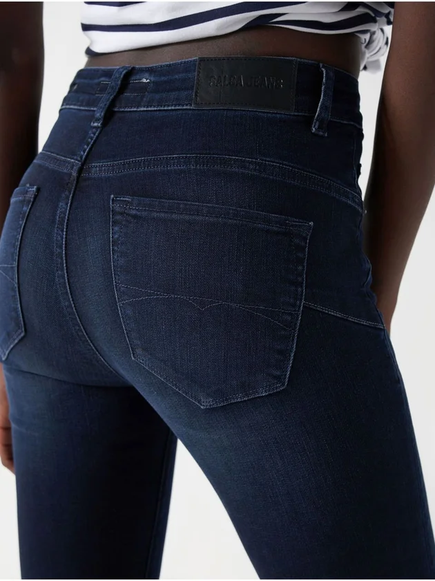 Glamour Skinny Dark