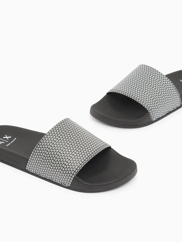 Sandal