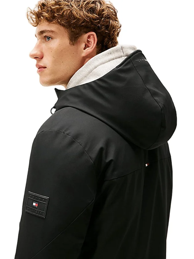 Tech Hooded Short Padded Jacket