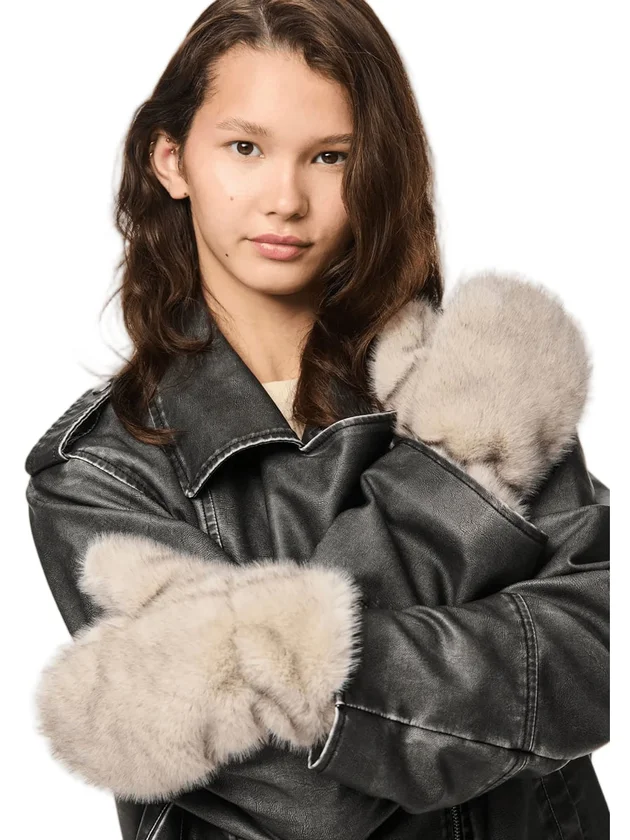 Jutlandia Mittens BC