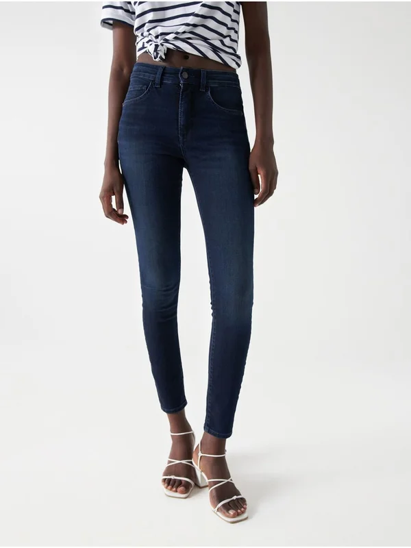 Glamour Skinny Dark