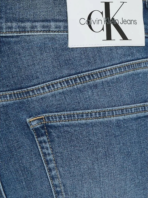 Slim Short