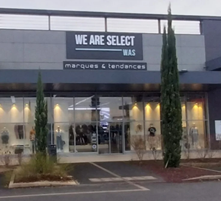 Extérieur du magasin WAS WE ARE SELECT BOURGES