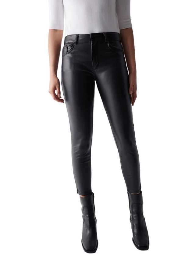 Destiny Cropped Skinny In Black Pu