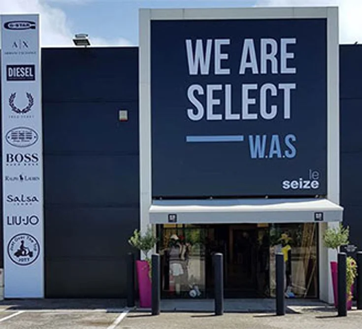 Extérieur du magasin WAS WE ARE SELECT ROMANET ALES
