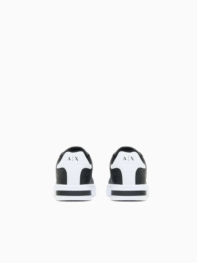 Sneaker
