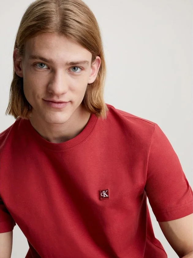 Embro Badge Tee